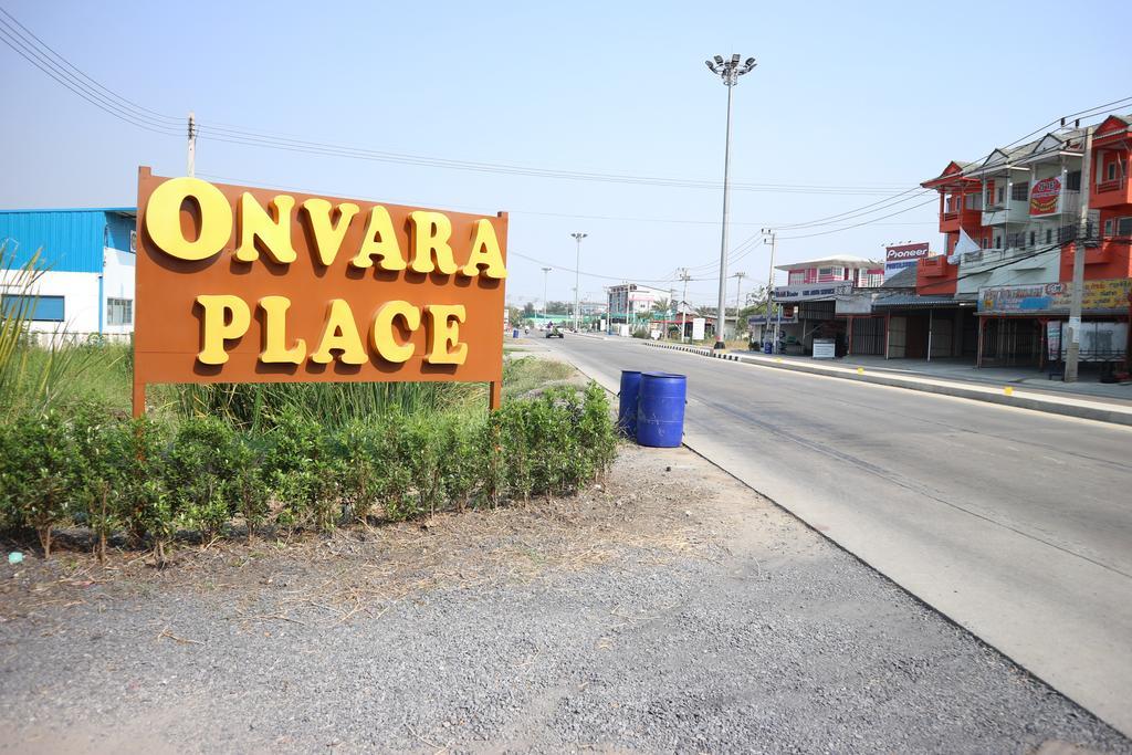 Onvara Place Otel Phra Nakhon Si Ayutthaya Dış mekan fotoğraf