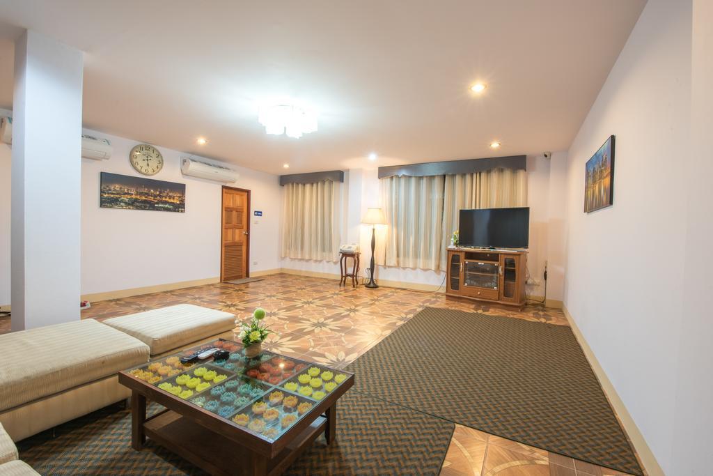 Onvara Place Otel Phra Nakhon Si Ayutthaya Dış mekan fotoğraf