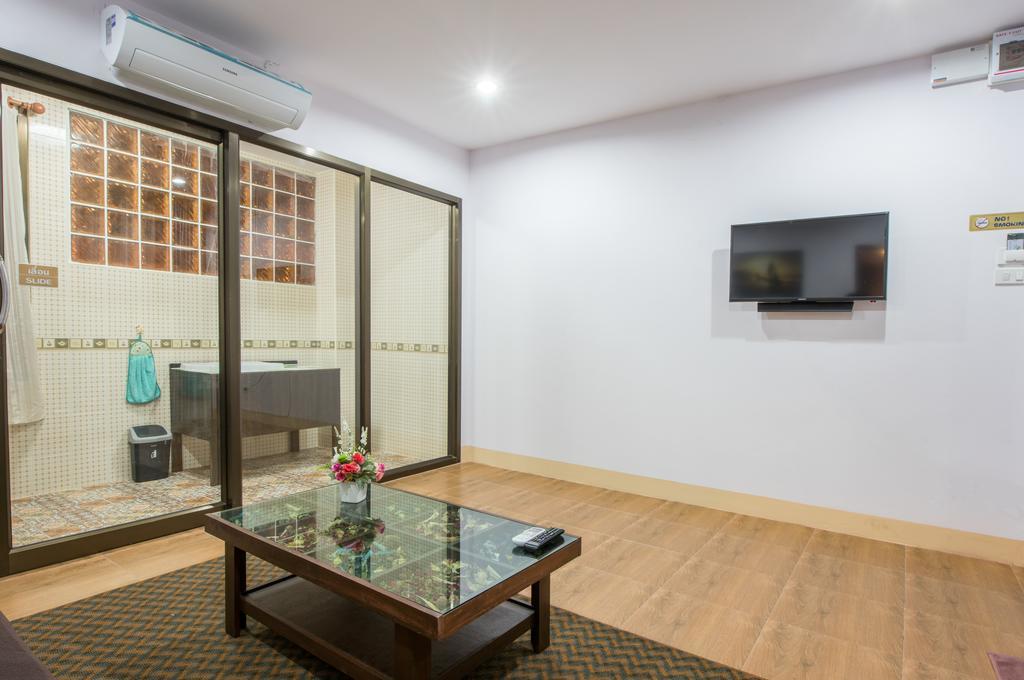 Onvara Place Otel Phra Nakhon Si Ayutthaya Dış mekan fotoğraf